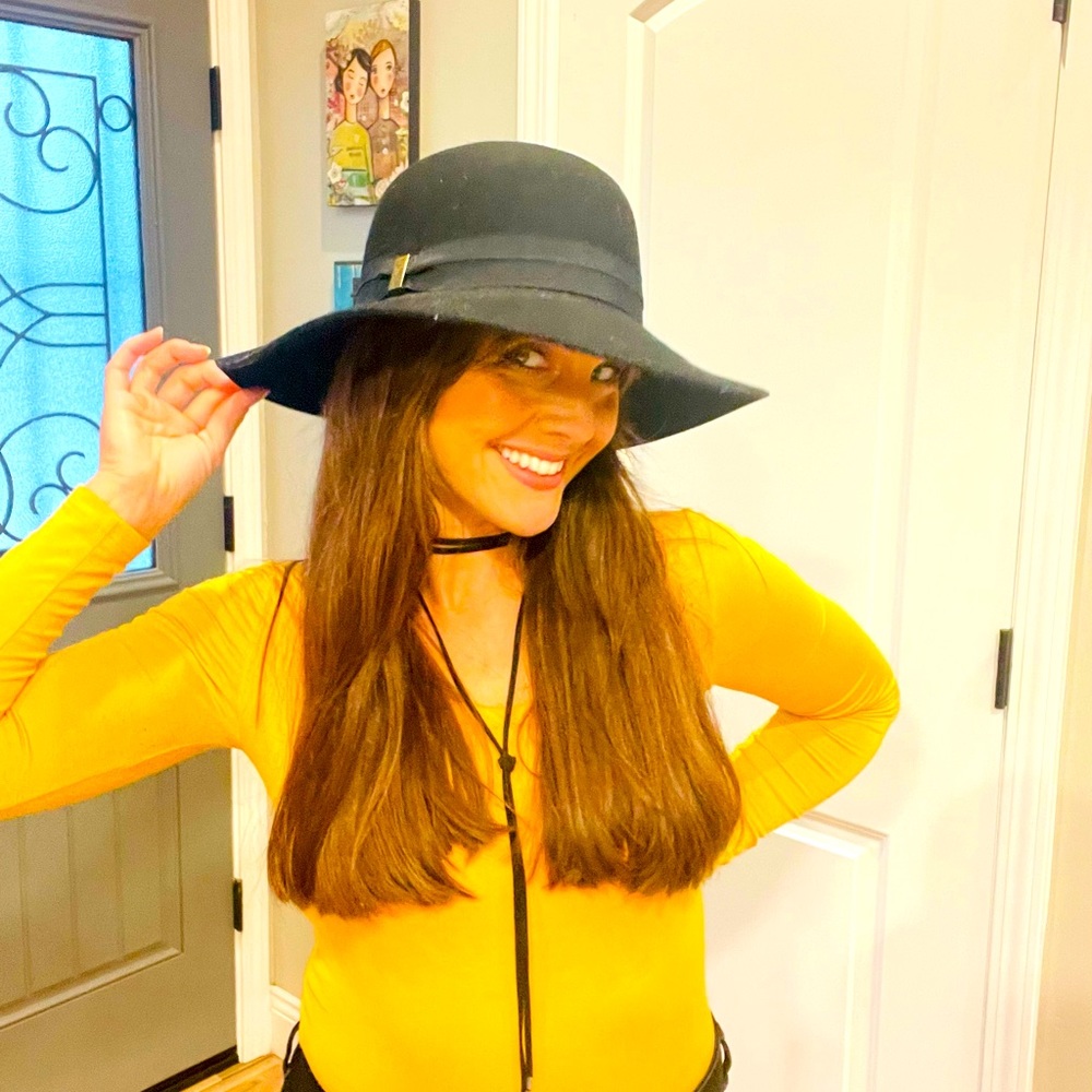 Cute felt floppy hat